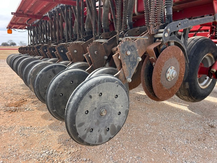 case-ih-5500-image-7