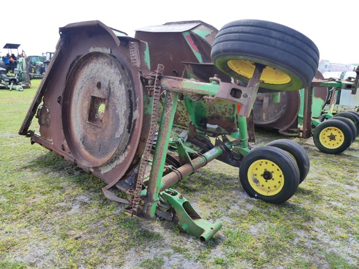 john-deere-15-image-3