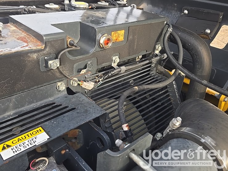 2020-komatsu-pc360-lc-11-image-72