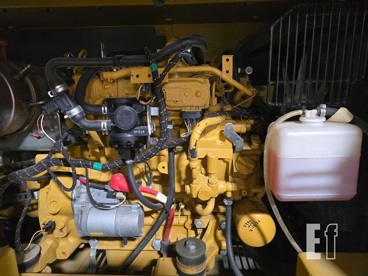 2022-caterpillar-307.5-image-30