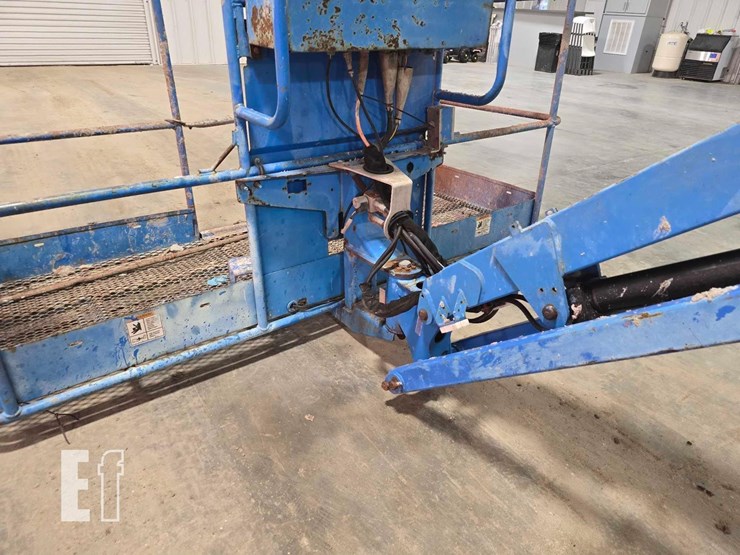 2011-genie-s65-image-18