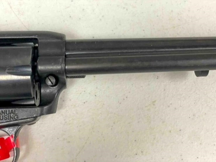 heritage-mfg.-revolver-image-3