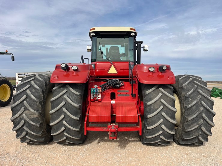 2009-versatile-435-image-17