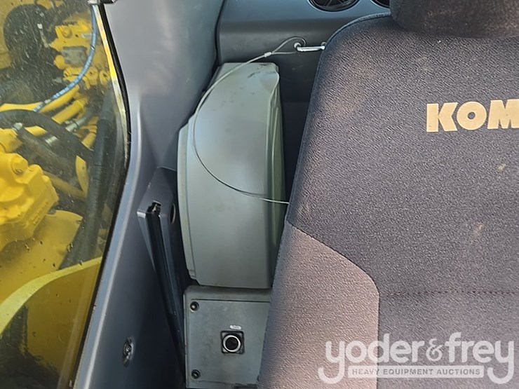 2020-komatsu-pc360-lc-11-image-107