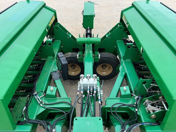 2021-great-plains-bd7600hd-30-image-31