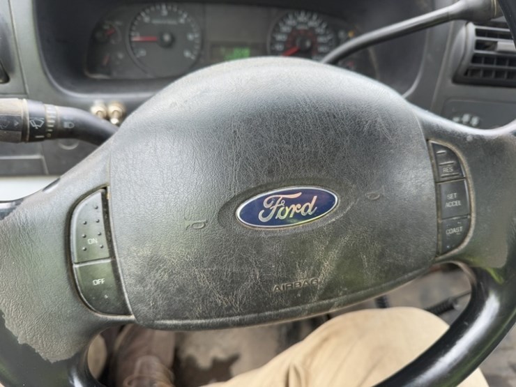 2006-ford-f250-xl-image-28