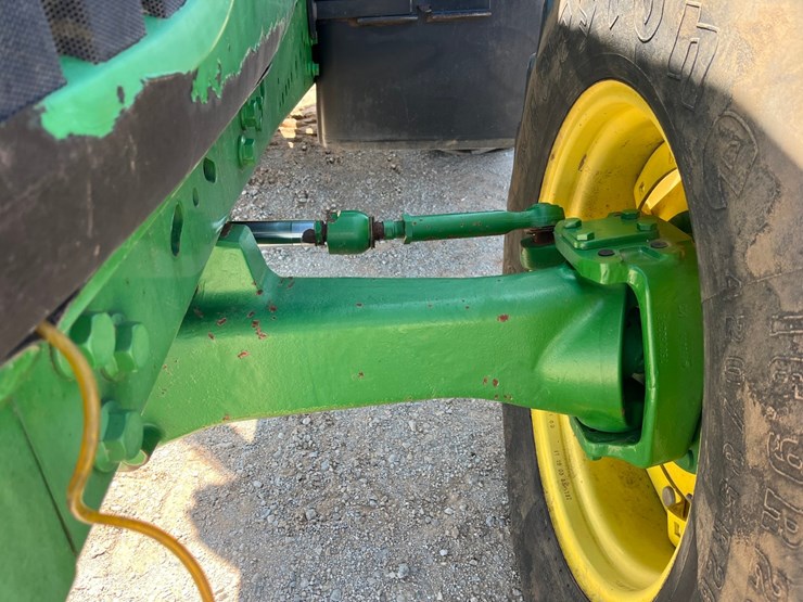 2004-john-deere-7420-image-3