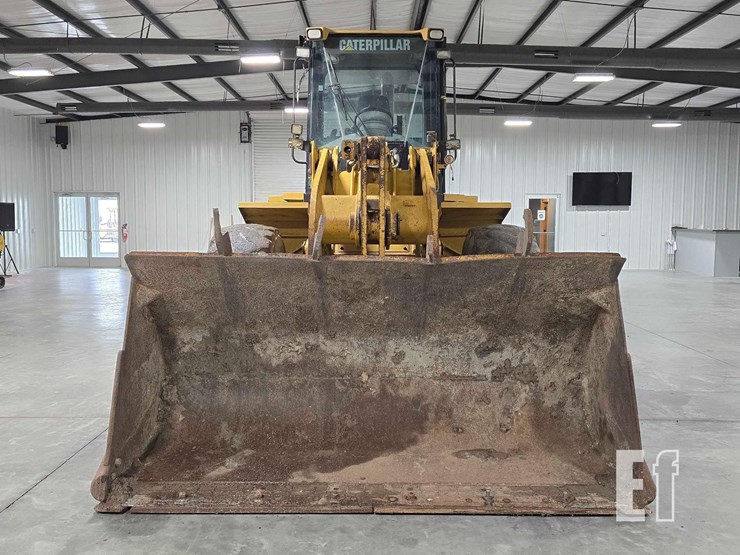 2006-caterpillar-938g-image-7