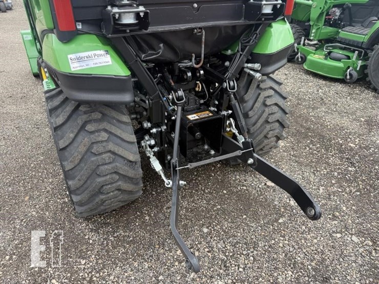 2021-john-deere-1025r-image-5