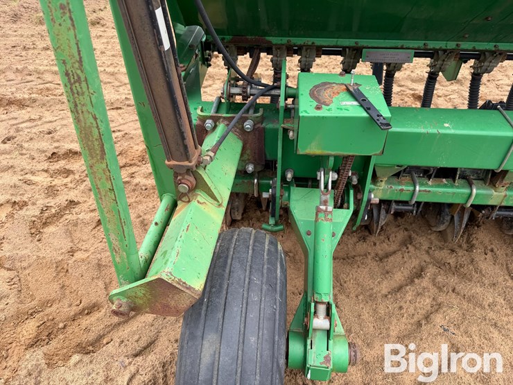 2020-great-plains-solid-stand-2020-image-12