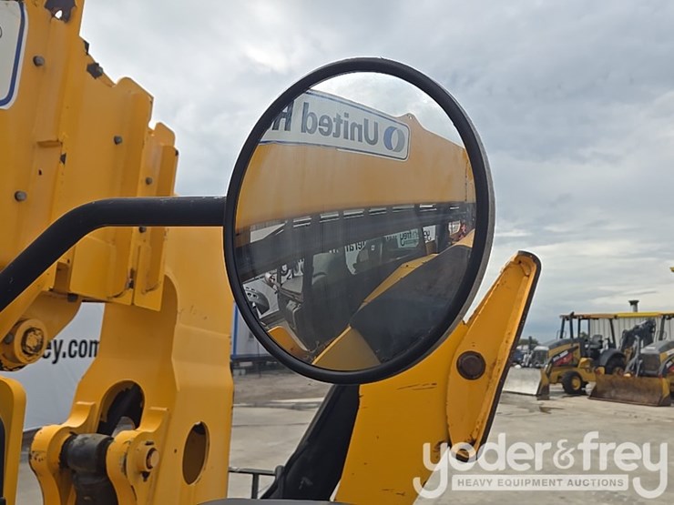 2017-jcb-510-56-image-81