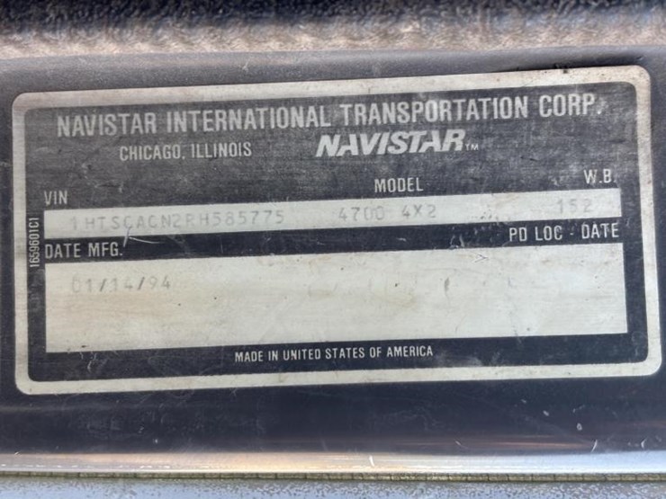 1994-international-4700-image-29