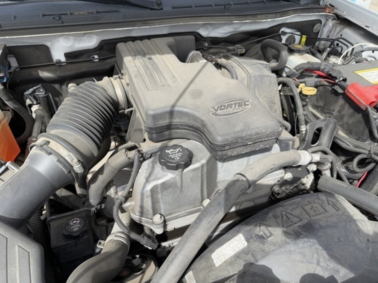 2012-chevrolet-colorado-image-12