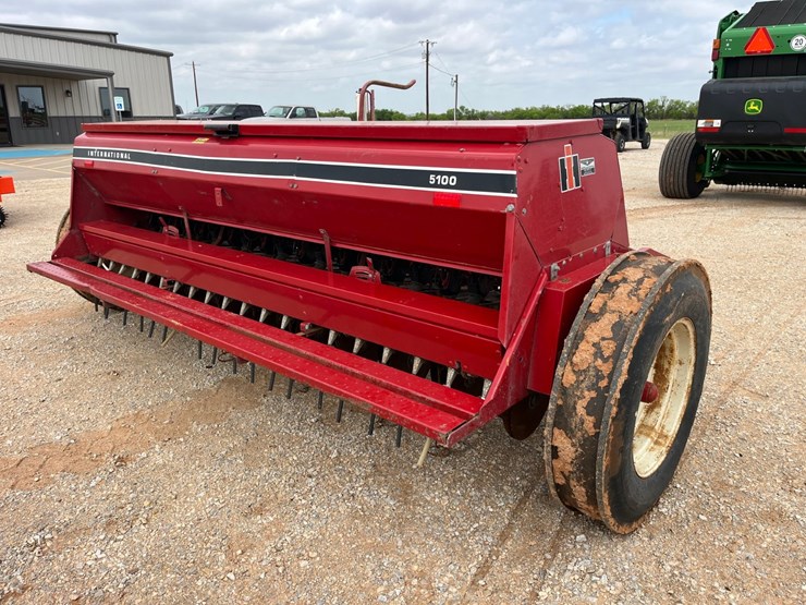 international-5100-image-7