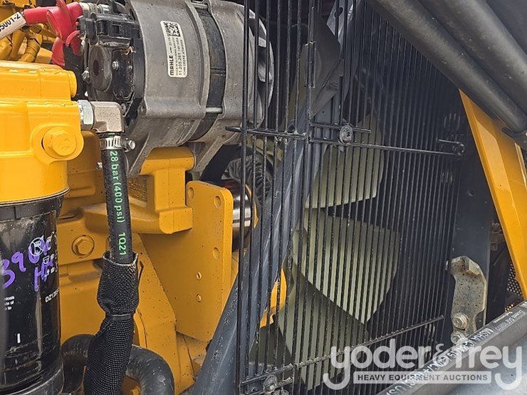 2021-deere-310sl-image-74