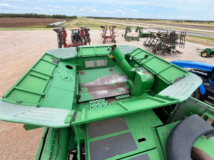 2000-john-deere-2000-image-32