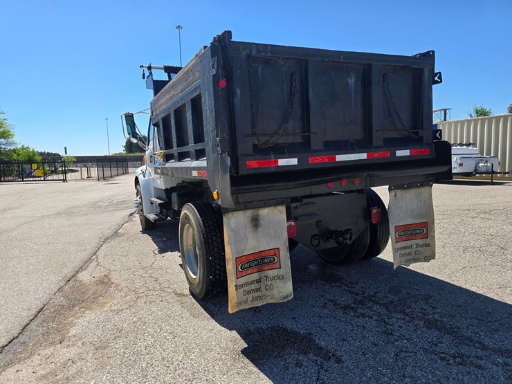 2009-sterling-acterra-image-12