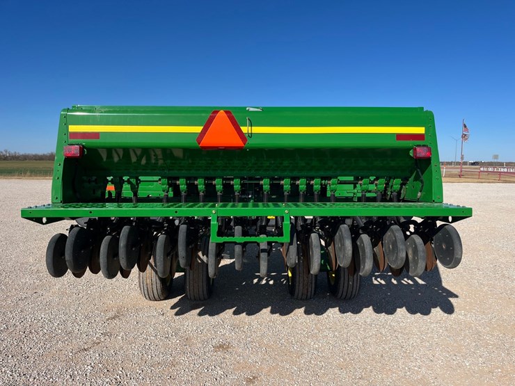 2014-john-deere-455-image-19