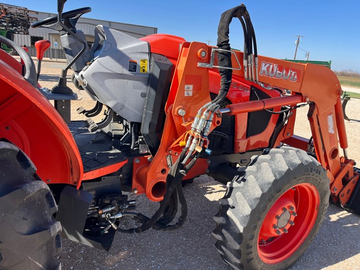 2017-kubota-m5091d-image-12