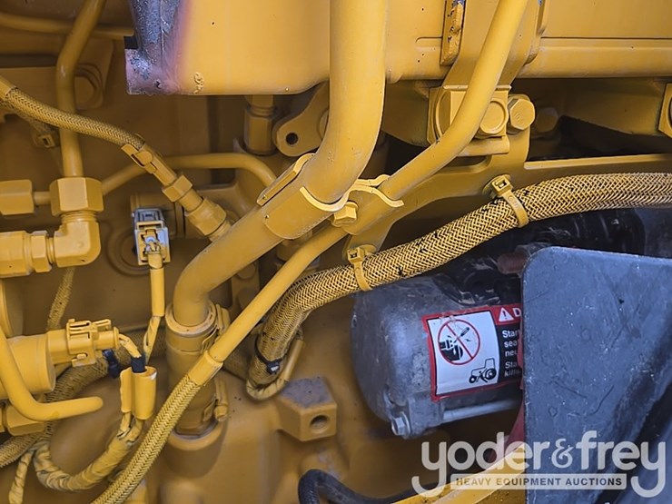 2018-deere-310l-image-85