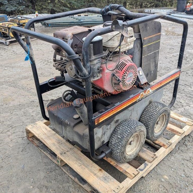 Mi-T-M 3504 Hot Pressure Washer