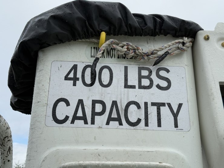 2007-international-7400-image-17