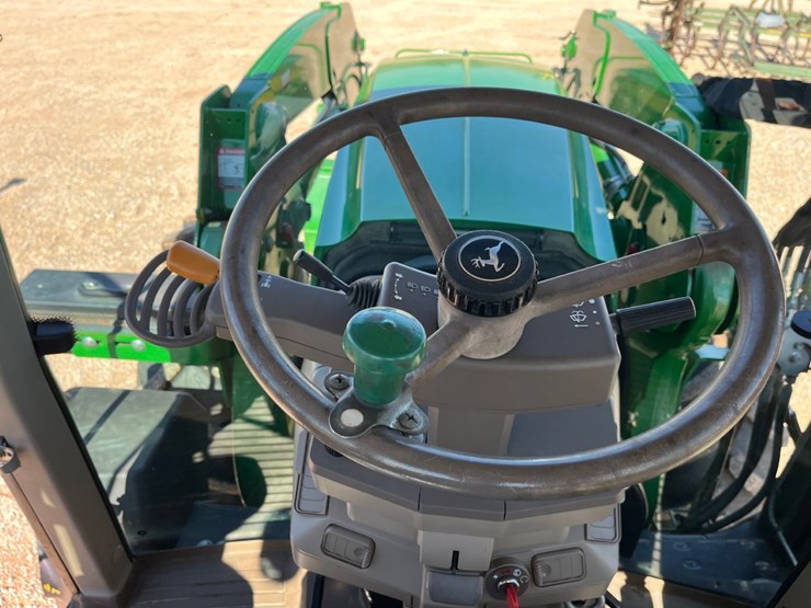 2018-john-deere-6155m-image-21