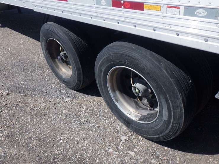 2019-utility-reefer-image-12