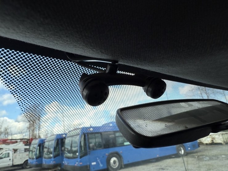 2013-ford-f550-sd-image-30