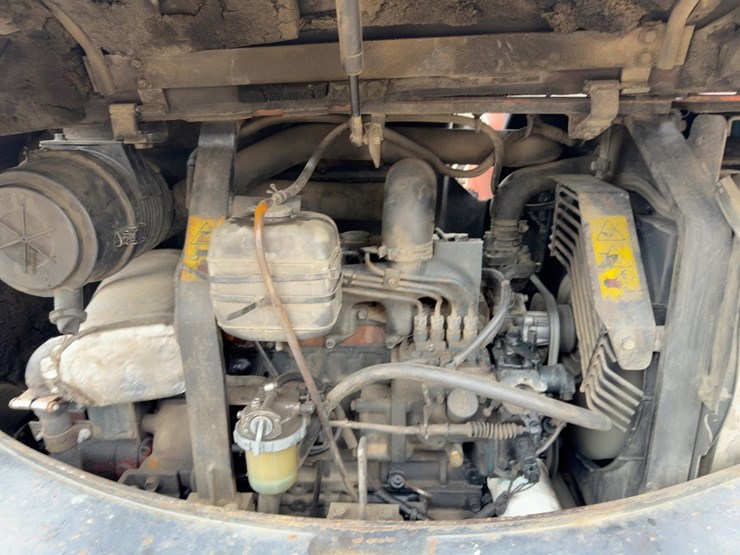 2004-kubota-kx121-3-image-25