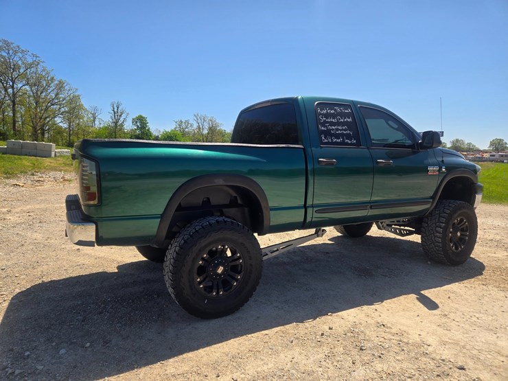 2008-dodge-ram-2500-image-13