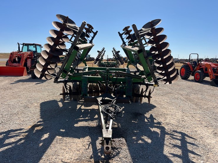 1989-john-deere-630-image-3