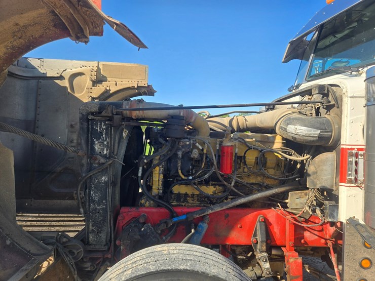 1987-peterbilt-379-image-41