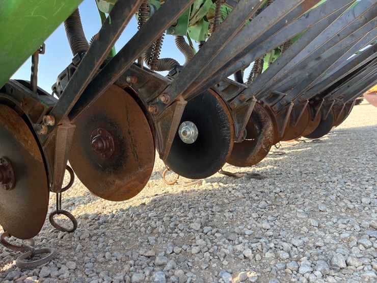 john-deere-8300-image-6