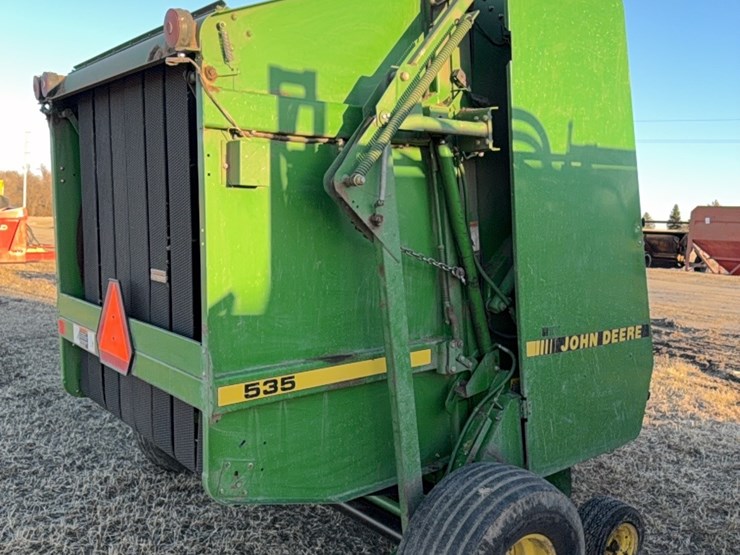 john-deere-535-image-28