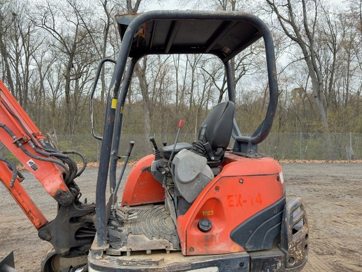 2004-kubota-kx121-3-image-26