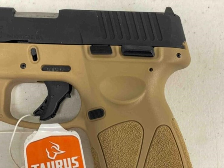 taurus-pistol-image-7