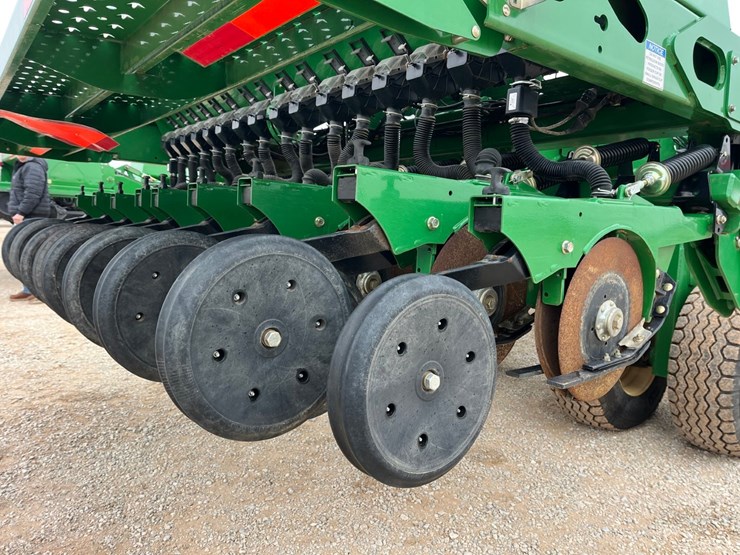 2021-great-plains-bd7600hd-30-image-16