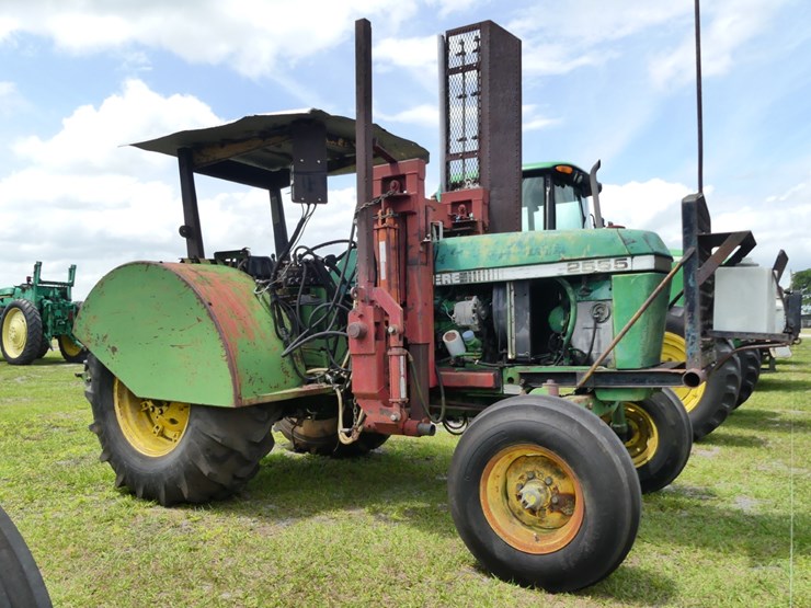 john-deere-2555-image-1