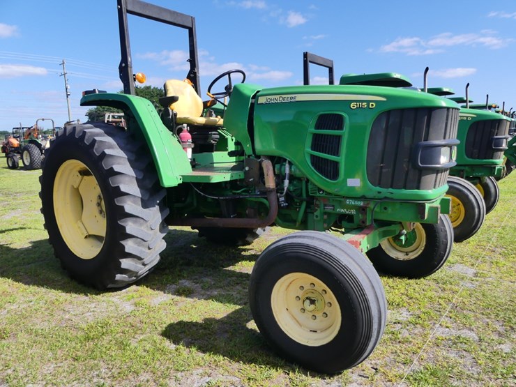 john-deere-6115d-image-2
