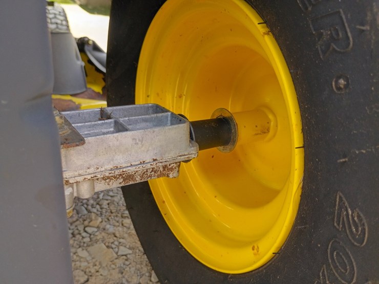 john-deere-d100-image-41