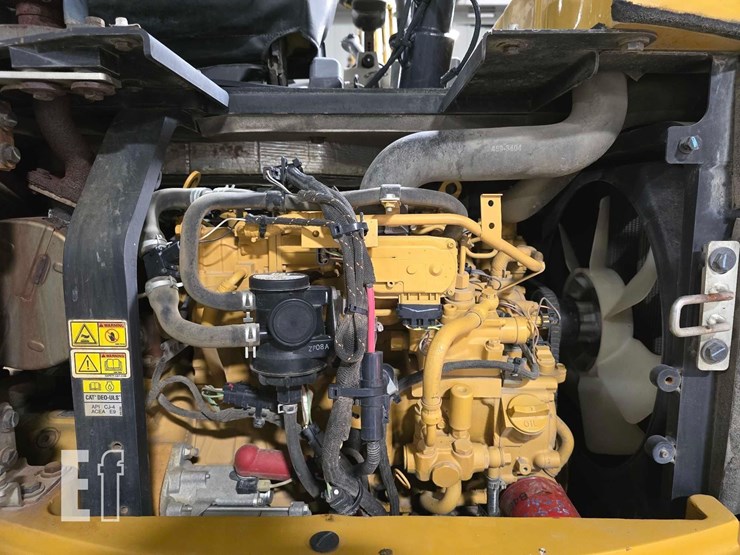 2016-caterpillar-305e2-cr-image-27