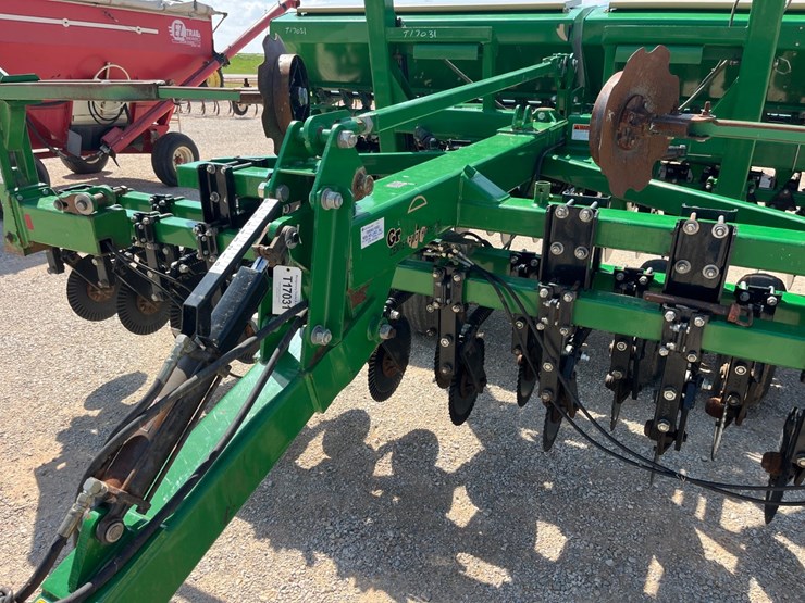 2004-great-plains-1510-image-2