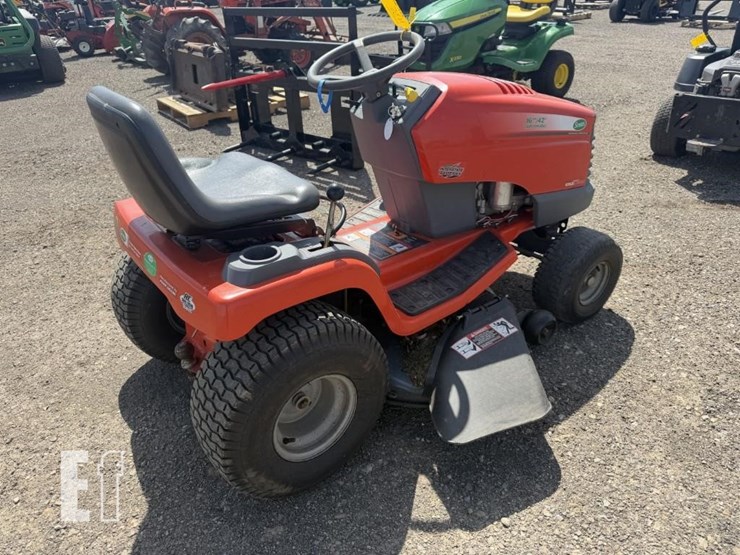 scotts-1642h-image-3