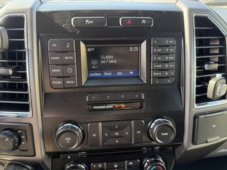 2016-ford-f150-xlt-image-33