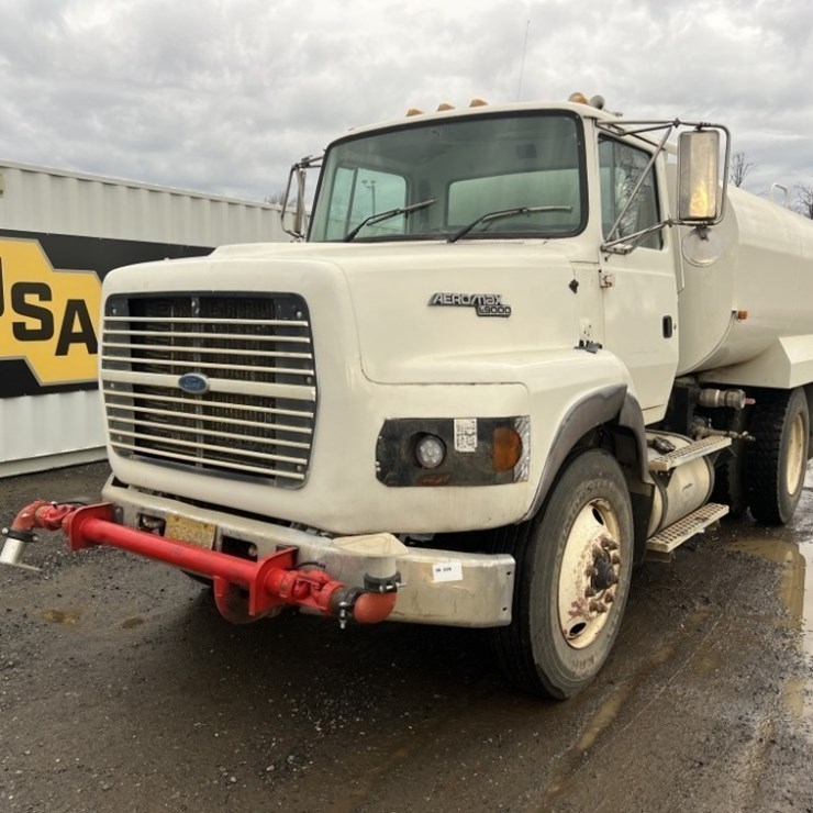 1995 FORD L9000