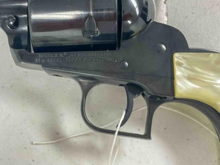 ruger-revolver-image-12