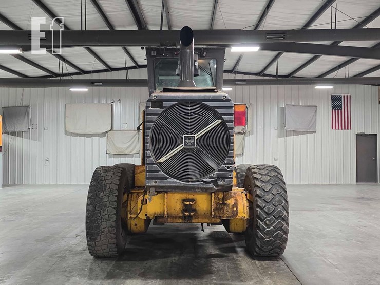 2004-volvo-g740b-image-8