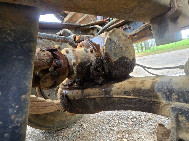 1996-mack-rd690s-image-80