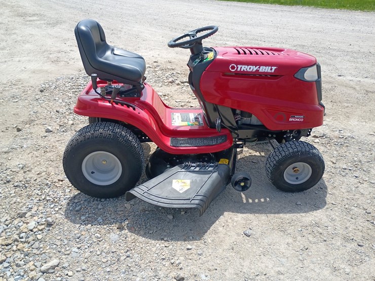 troy-bilt-bronco-image-6